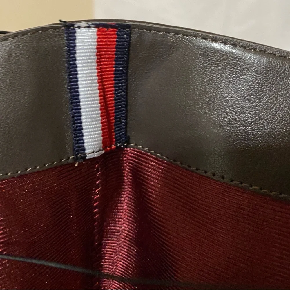 NewTommy Hilfiger Brown Leather Footwear
